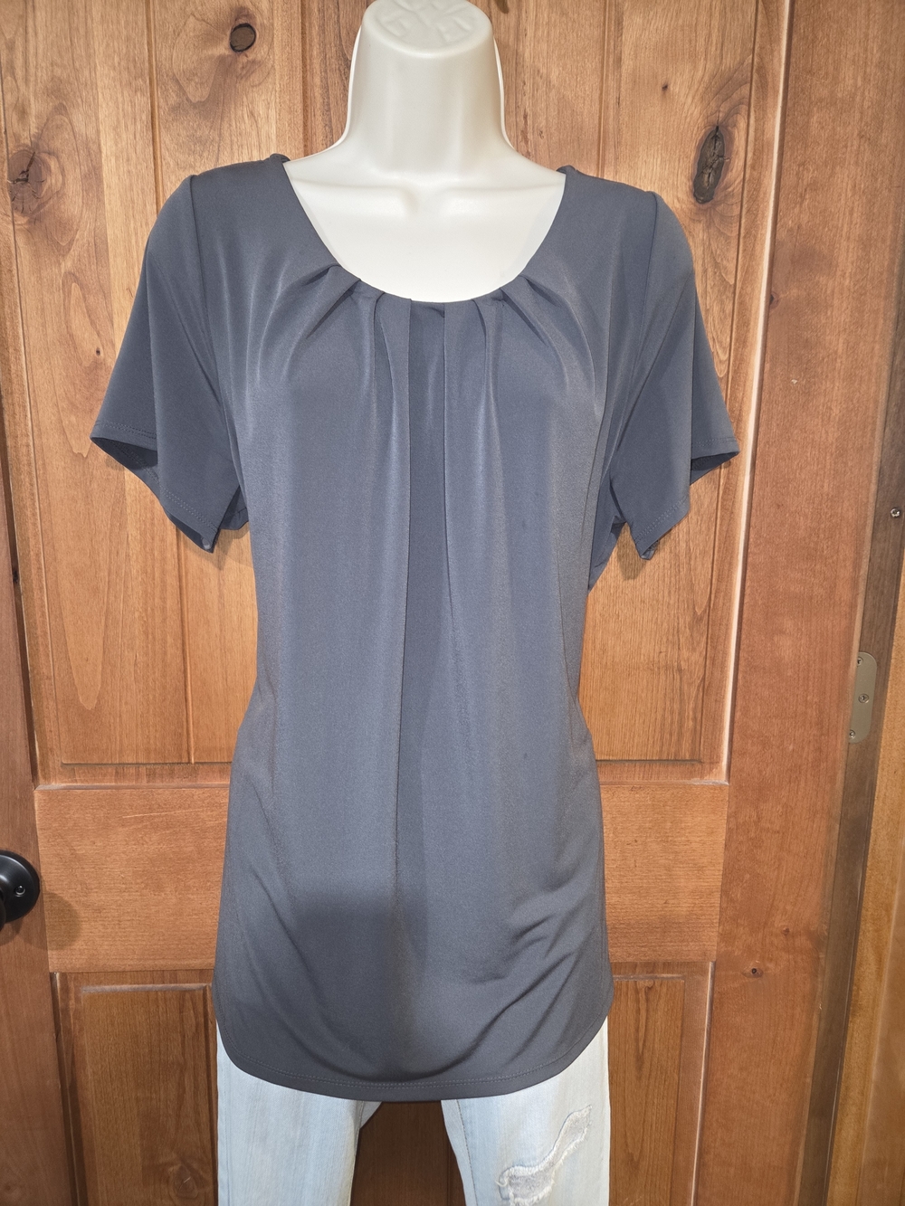 Worthington Charcoal Pleated Scoop Neck Short Sleeve Top